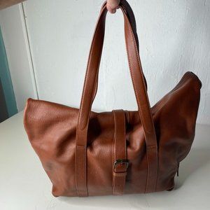 LL Bean Signature Tan Womens Leather Fold Over Shoulder Tote Work Computer Large